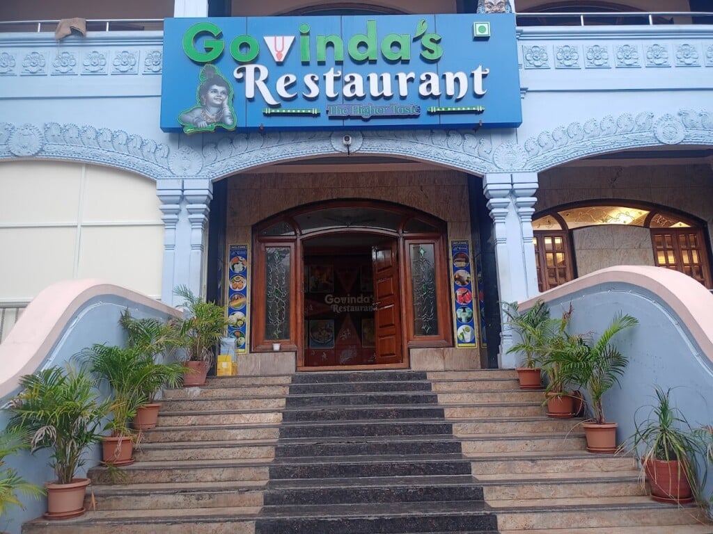 govinda-s-veg-restaurant-iskcon-temple-reviews-phone-address-images